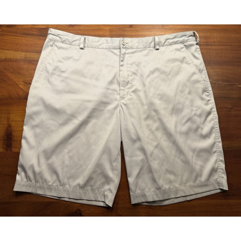 Nike Golf Fit Dry Shorts Mens 40 Beige Flat Front Performance 11” Inseam Preppy